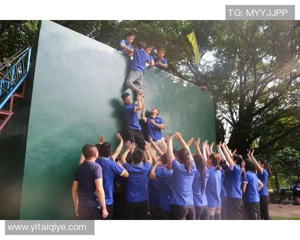 专访黄军揭秘网球成功秘诀与训练心得分享